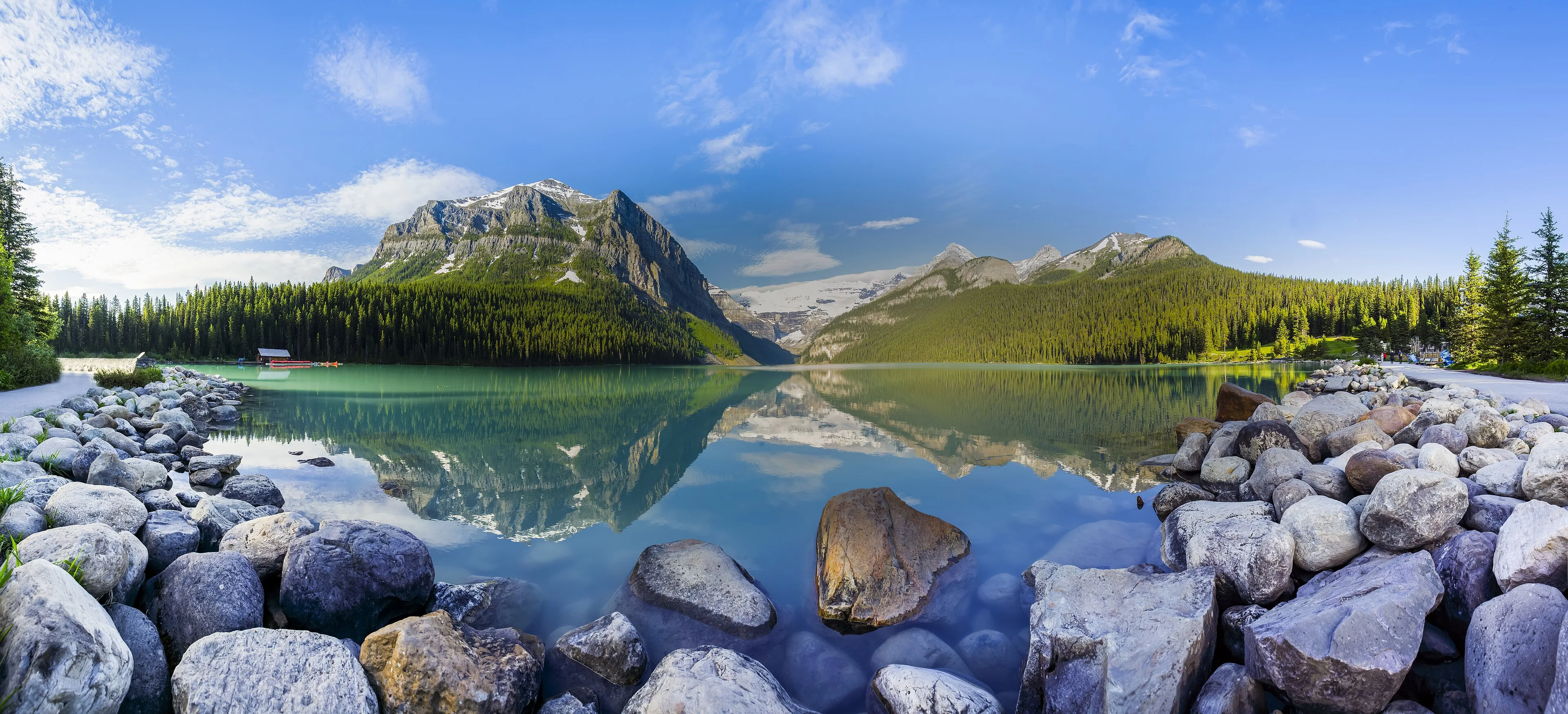Mountain landscape representing first-visit national park planning